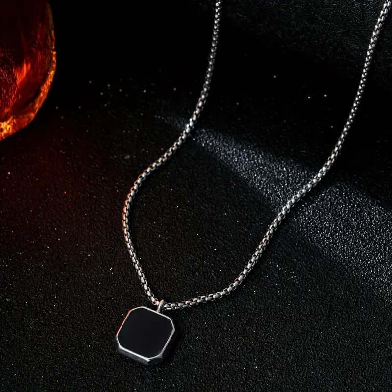 Black Onyx Pendant - Trifid