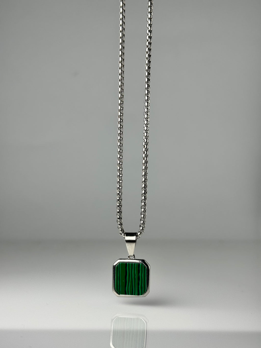 Green Malachite Pendant - Trifid