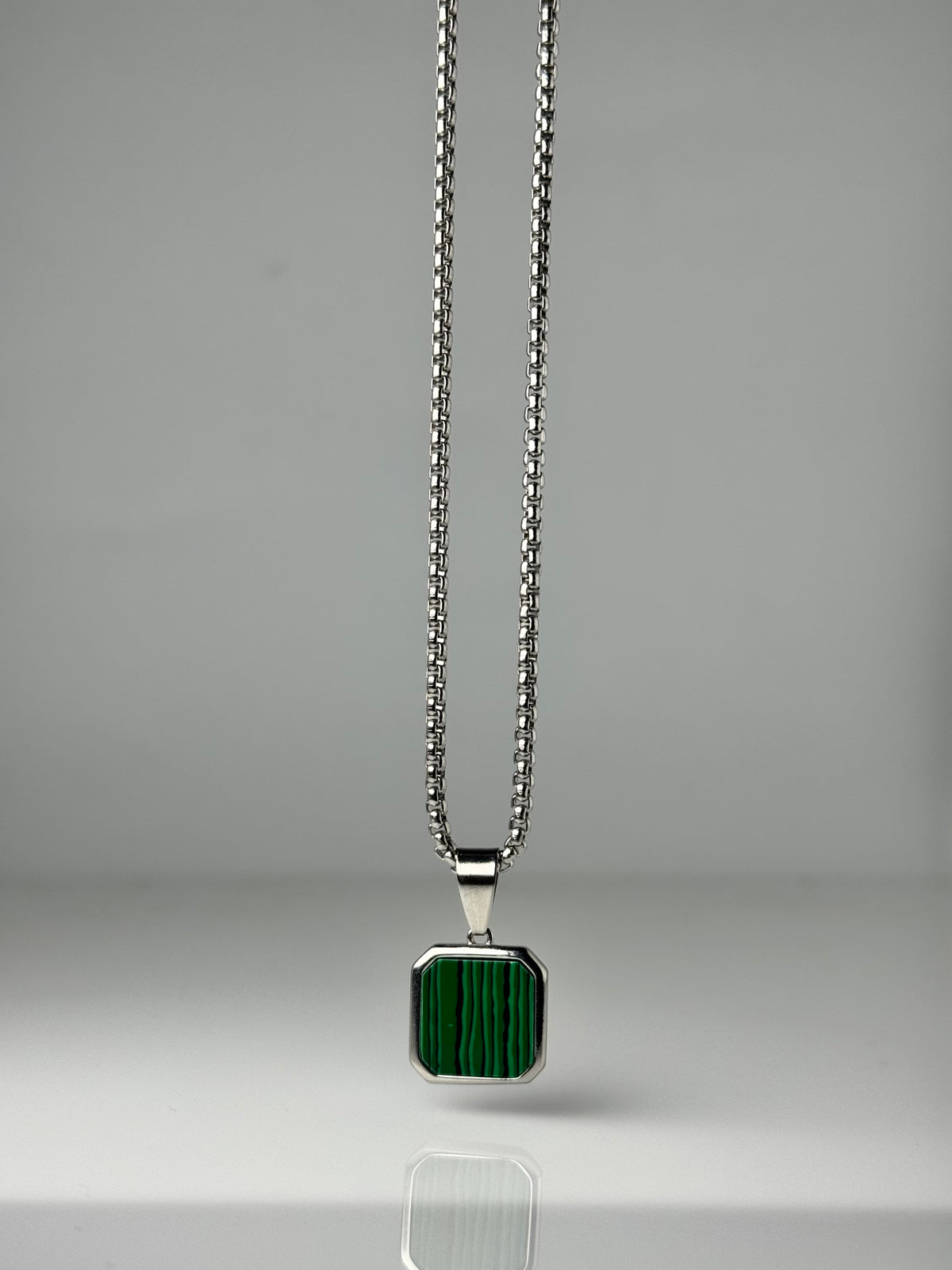 Green Malachite Pendant - Trifid