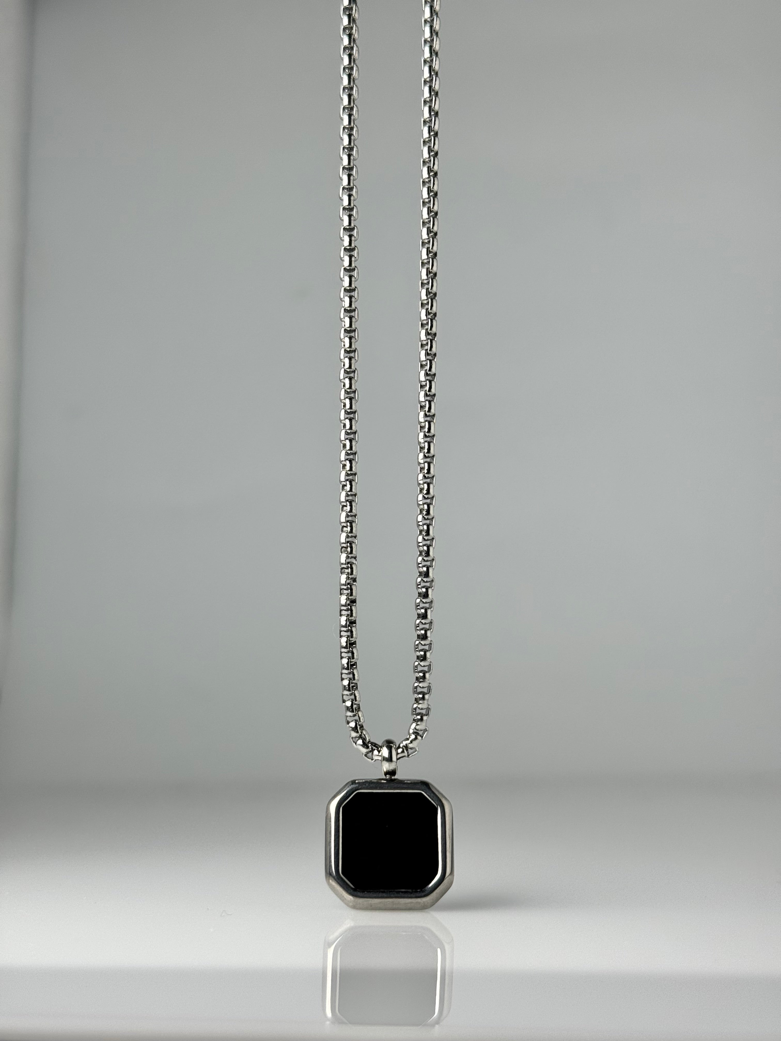 Black Onyx Pendant - Trifid