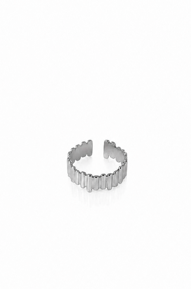 Stripe Ring