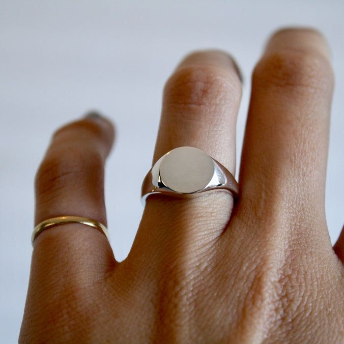 Round Silver Signet Ring